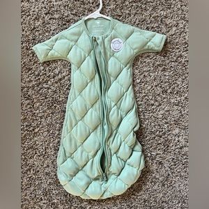 Dreamland baby weighted transition swaddle, never used.